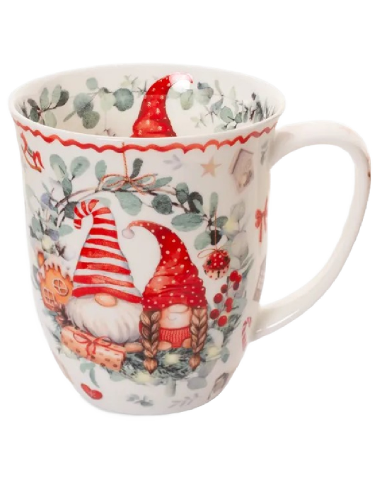 big mug, gnome wreath